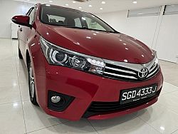 Toyota Corolla Altis 1.6L CVT Elegance LED Keyless Red 2015
